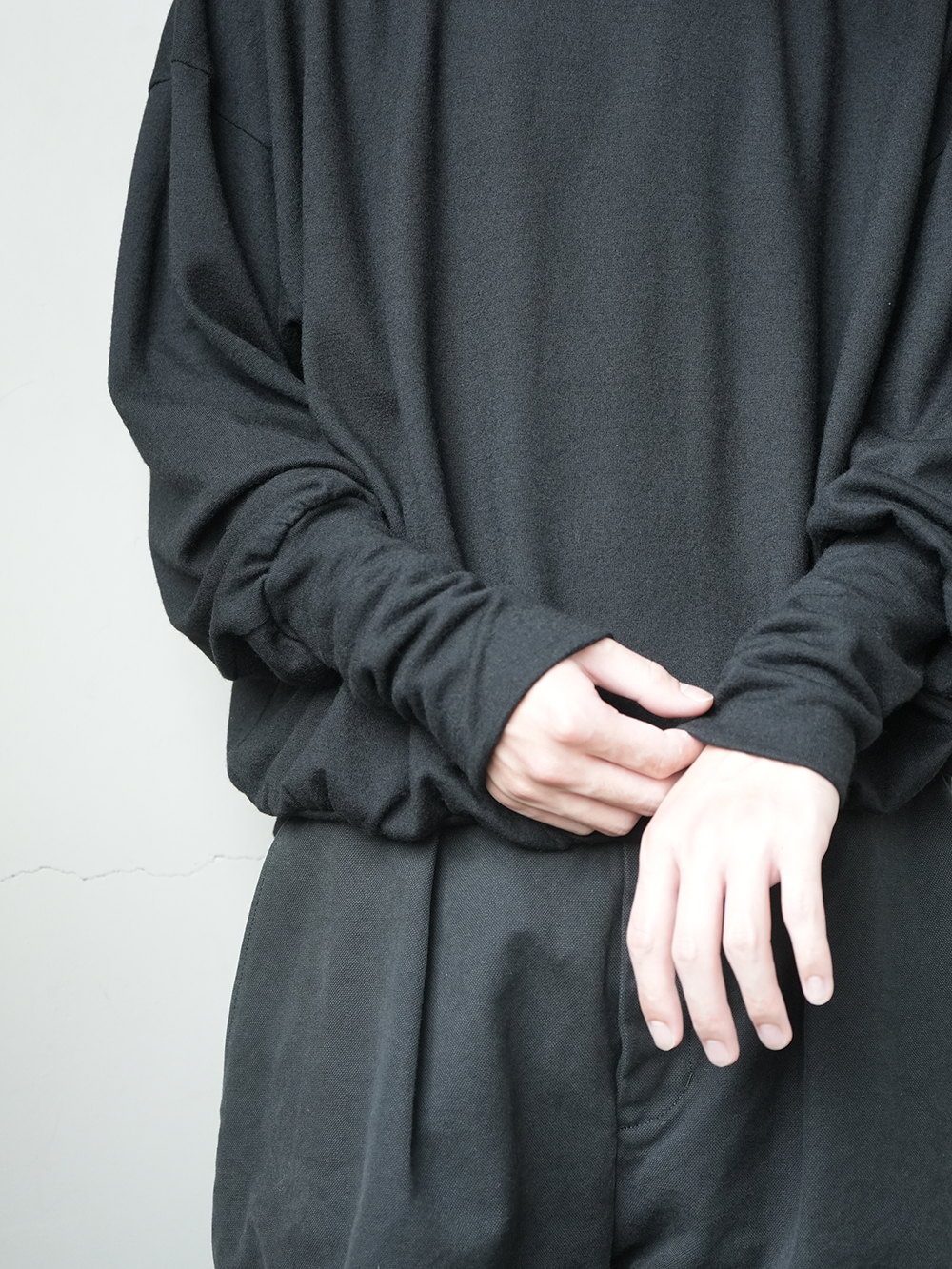 wool ls top(black)