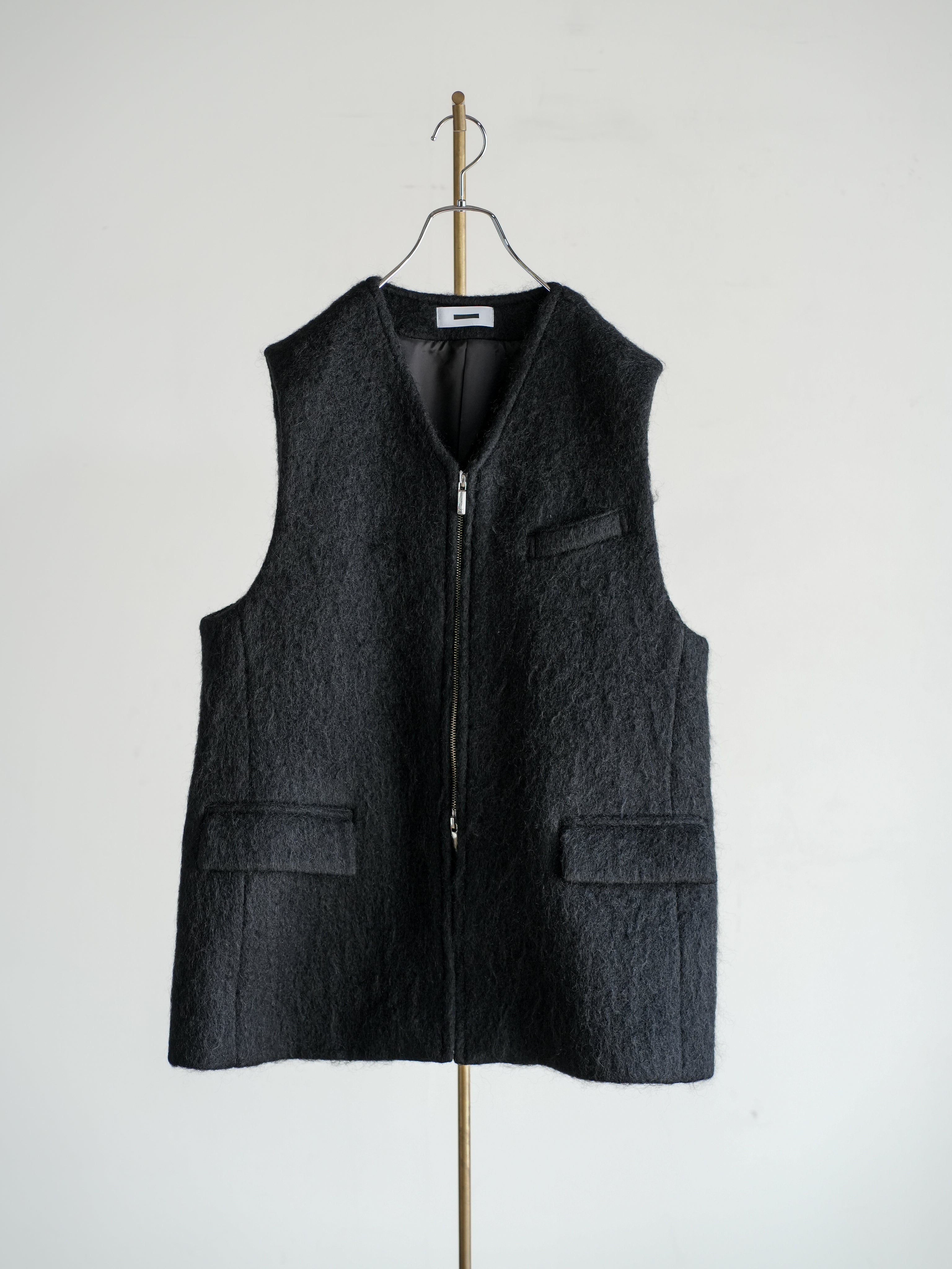 LONG WAISTCOAT