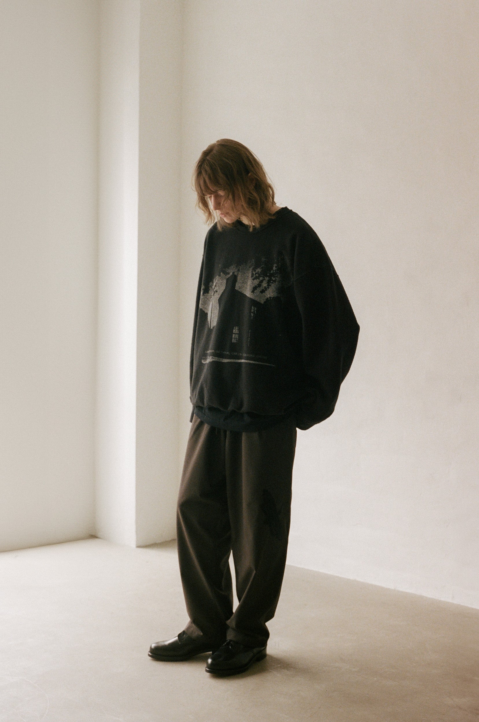 INSIDE OUT SWEATER(HOUSE)
