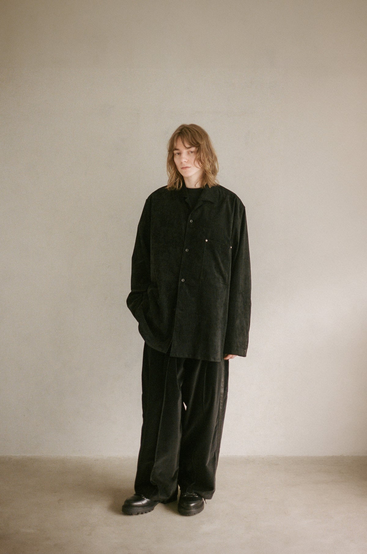 VELVET RIVET TROUSERS