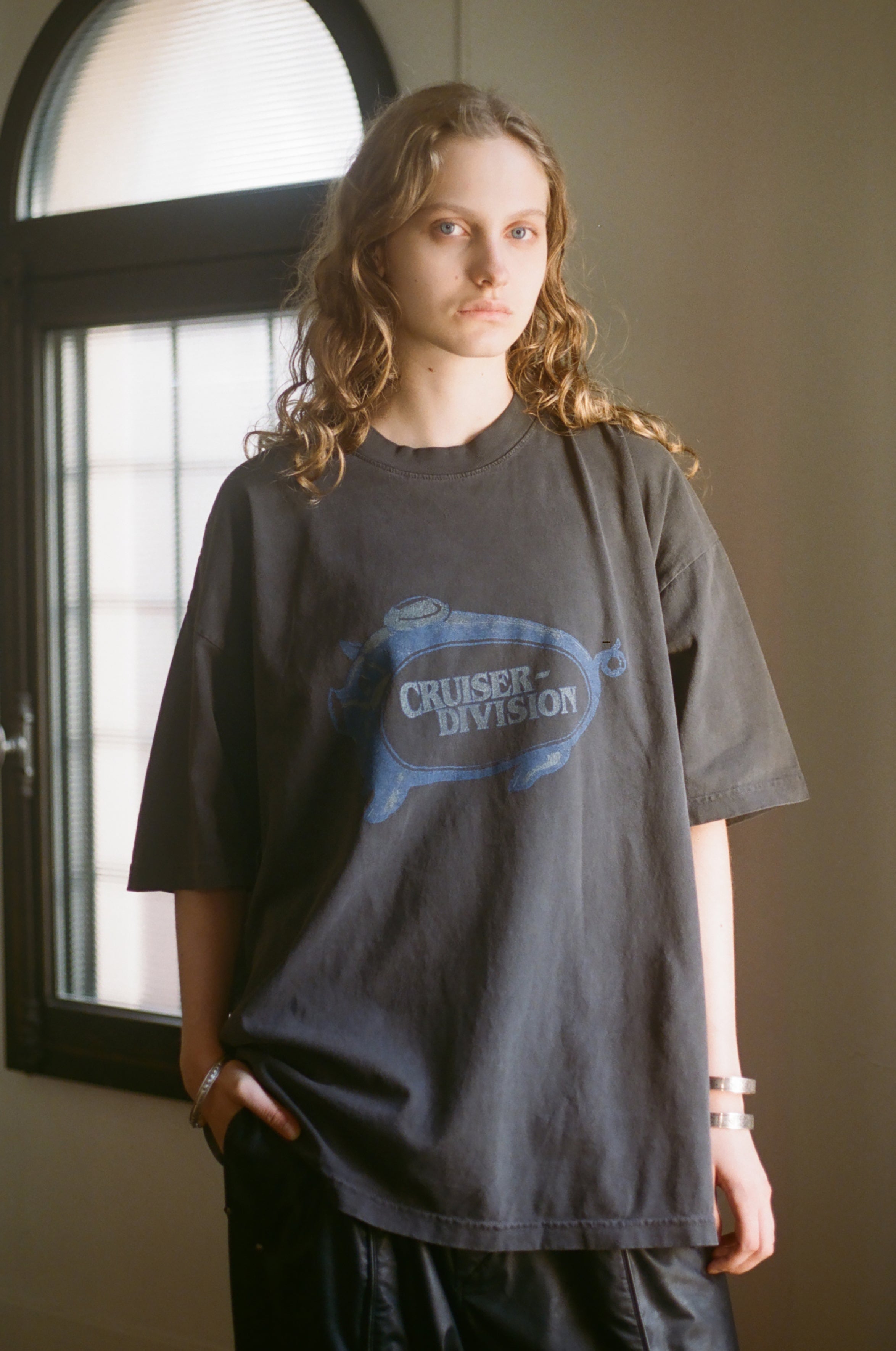 OVERSIZED GARMENT DYE T-SHIRT(PIGGY BANK)