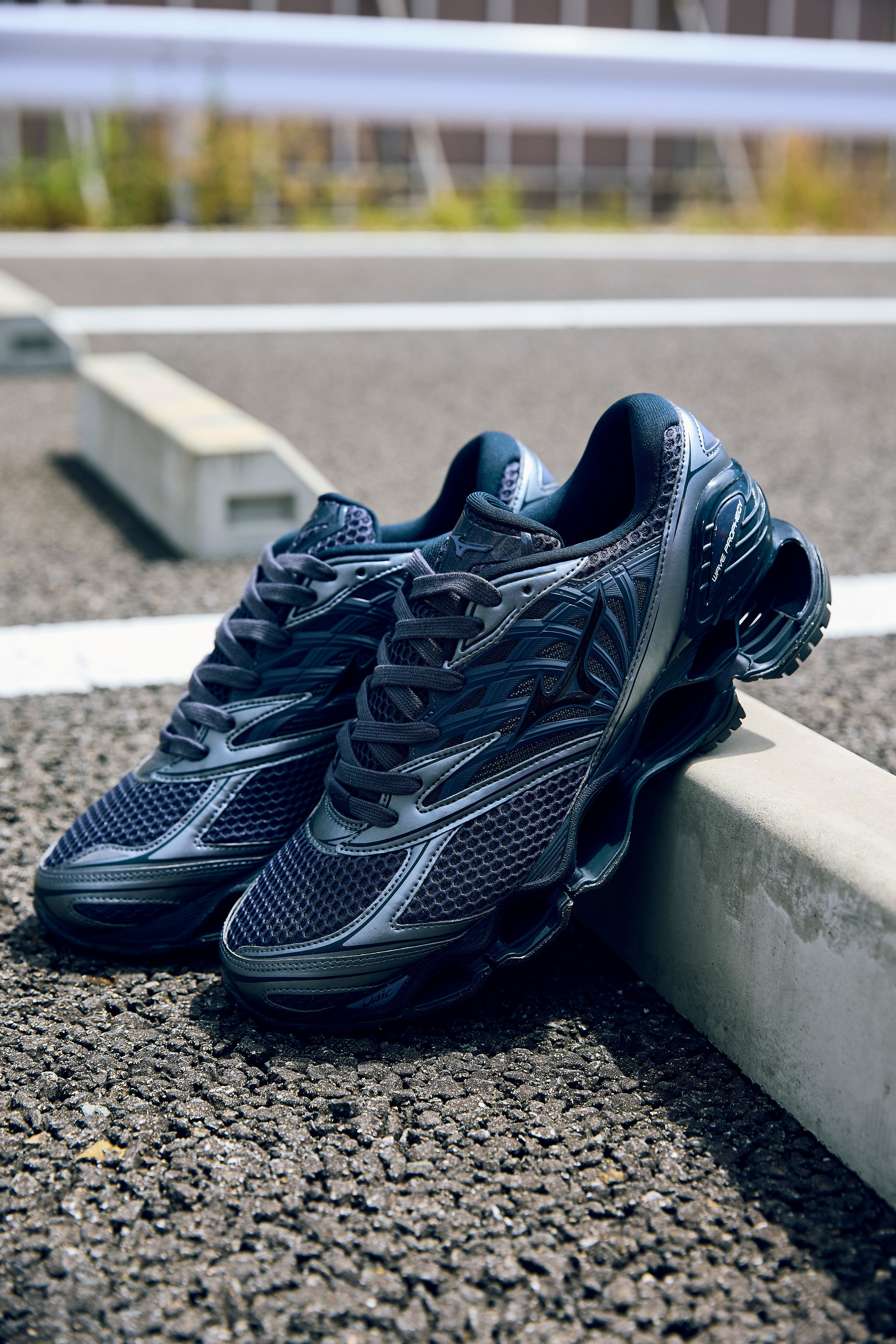 WAVE PROPHECY LS(NAVY/BLACK/METALLIC SILVER)