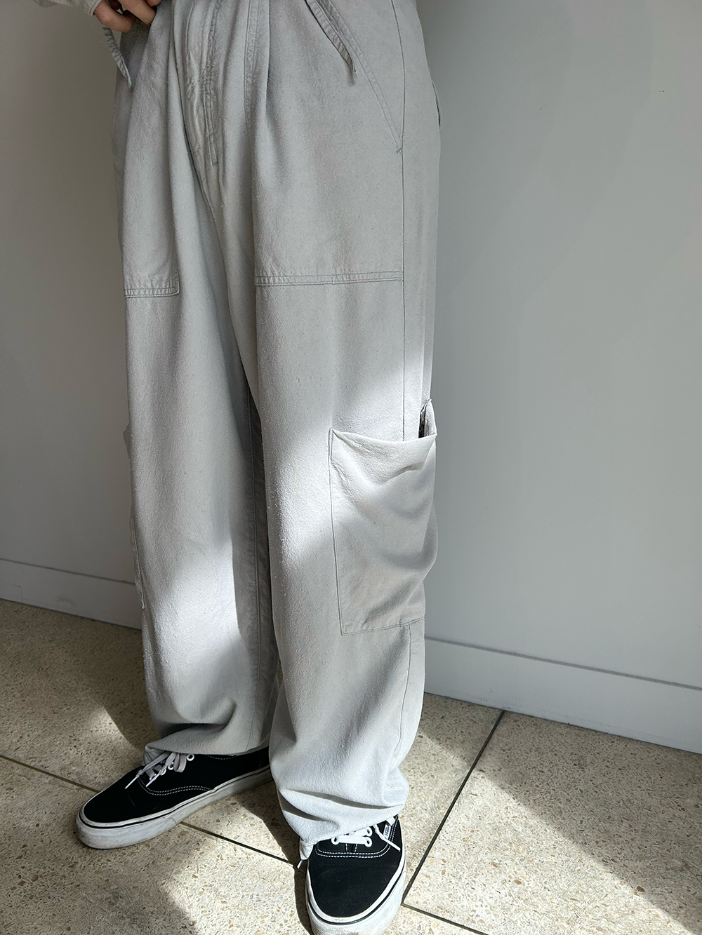 SILK SUEDE BAKER CARGO PANTS(BLUEGRAY)