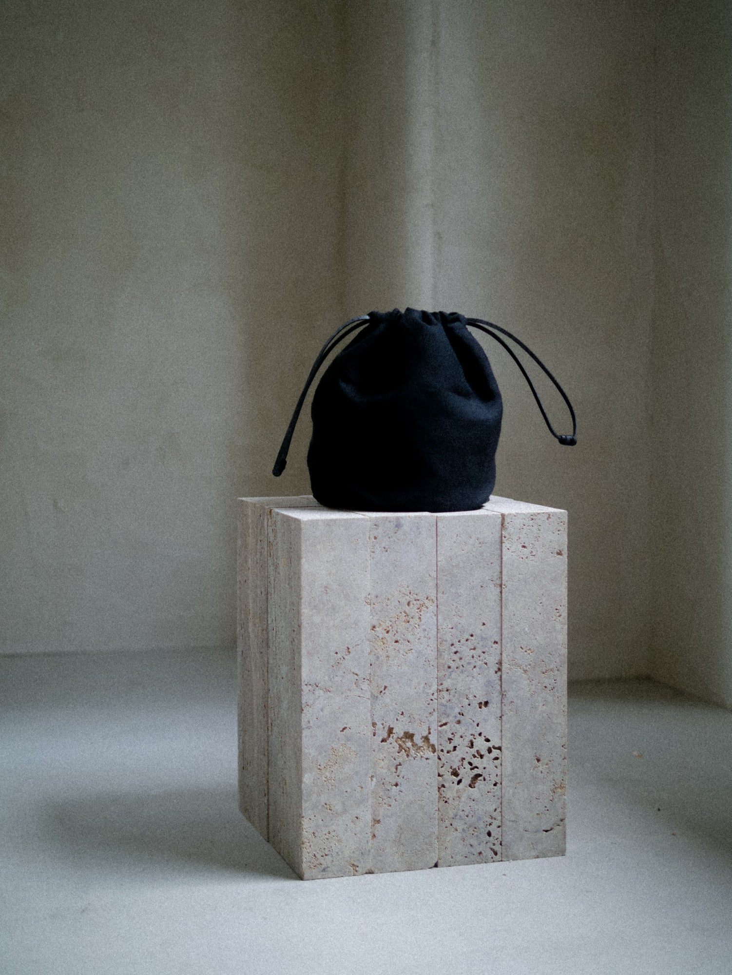Koreng Bucket Bag