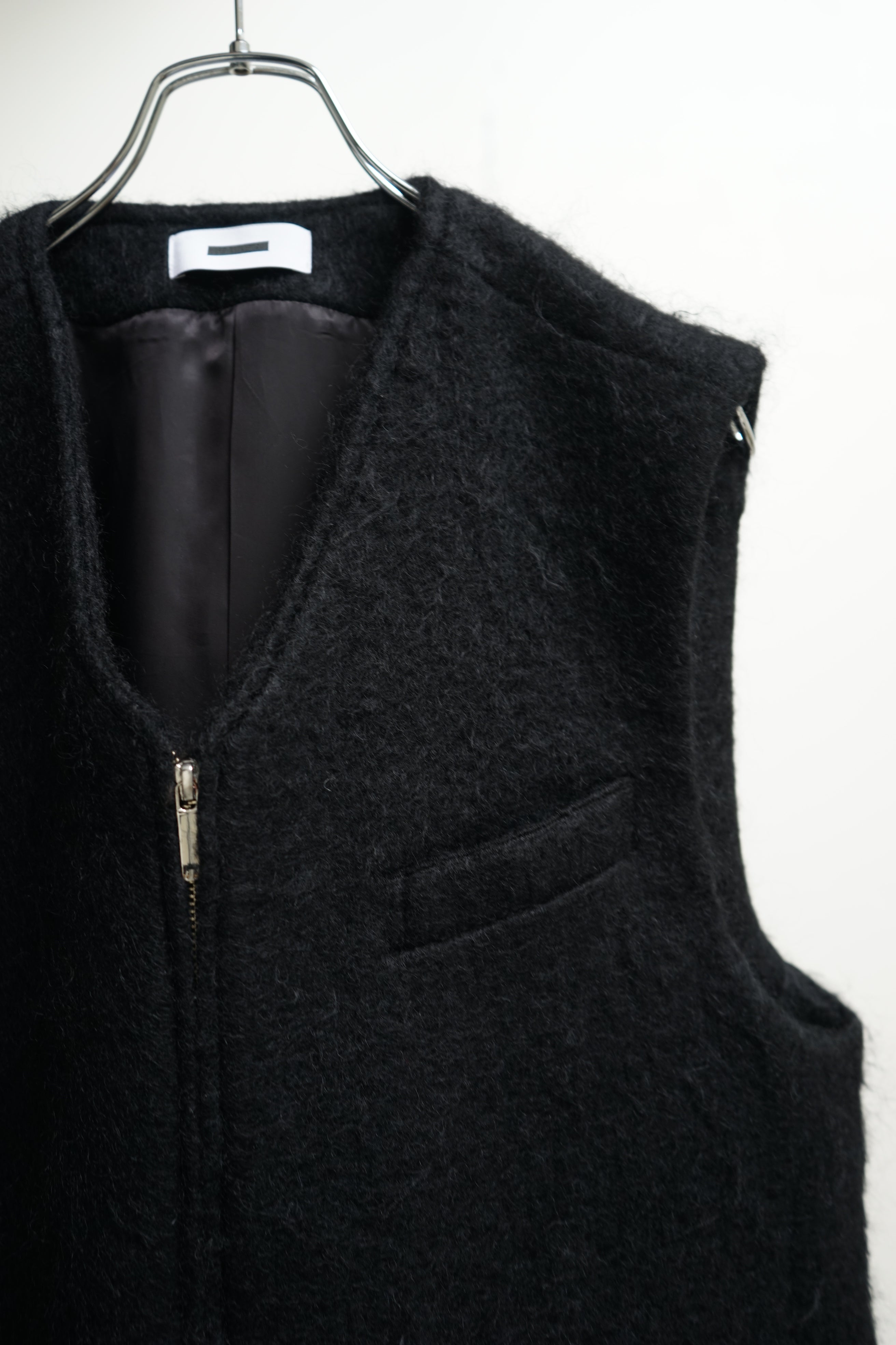 LONG WAISTCOAT