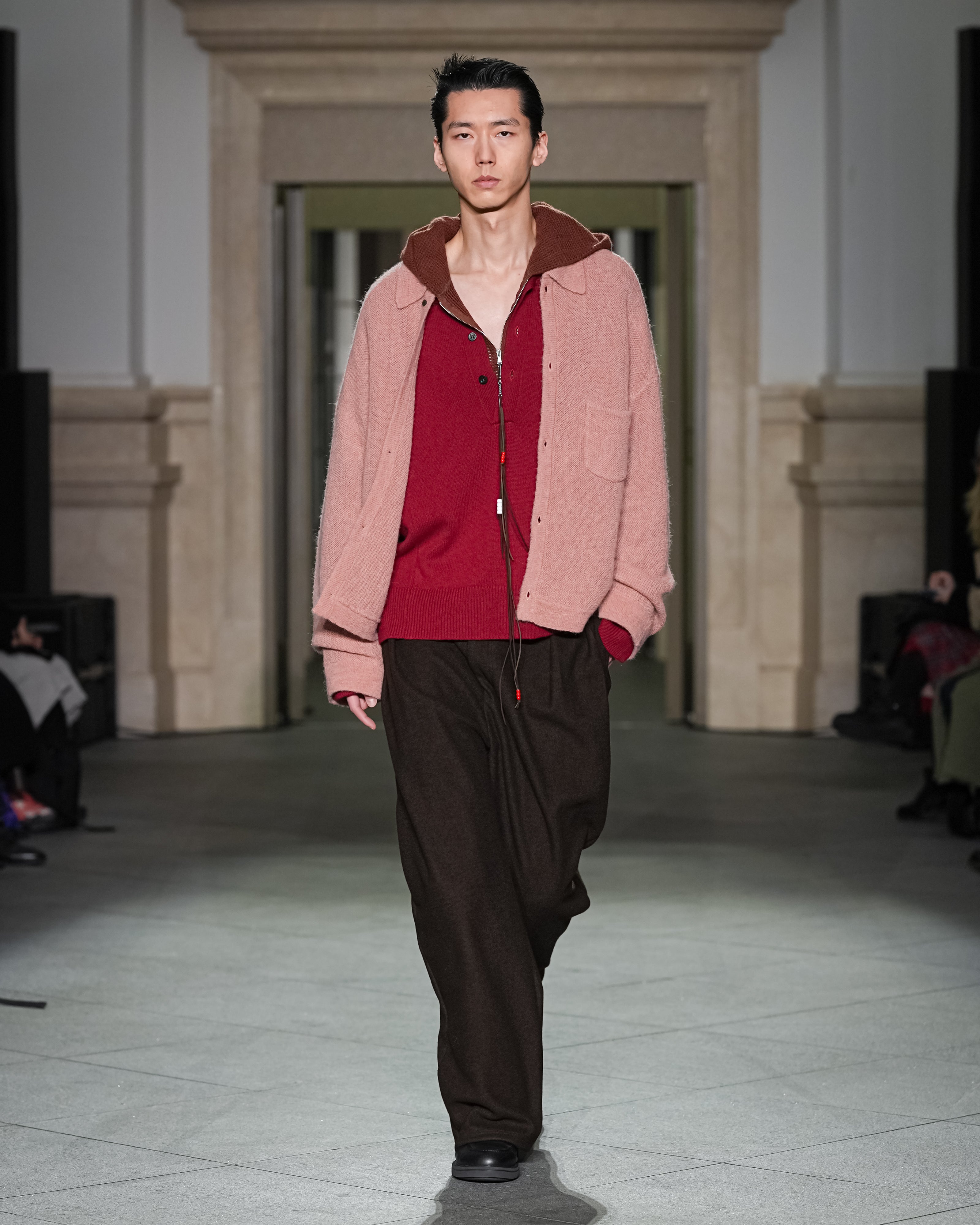 WOOL RUSSELL HOODIE(BROWN)