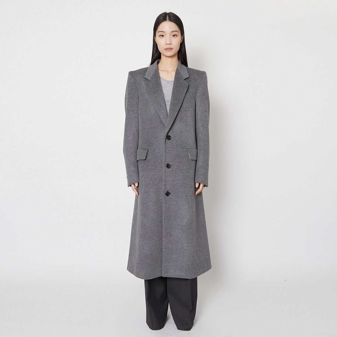 Natural Concaved Shoulder Coat