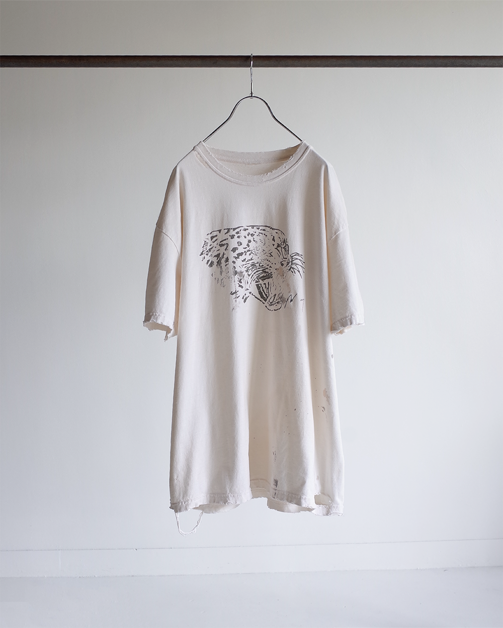 AGING LEO T-SHIRT(IVORY)