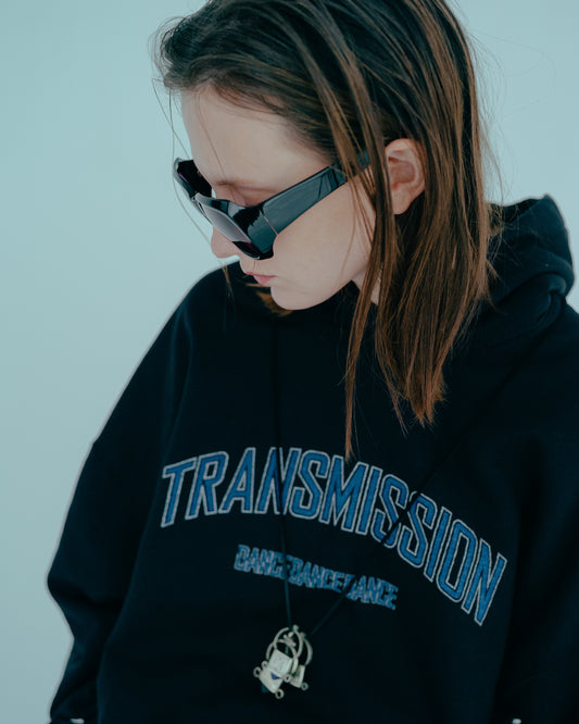 BLACK PARKA(TRANSMISSION)