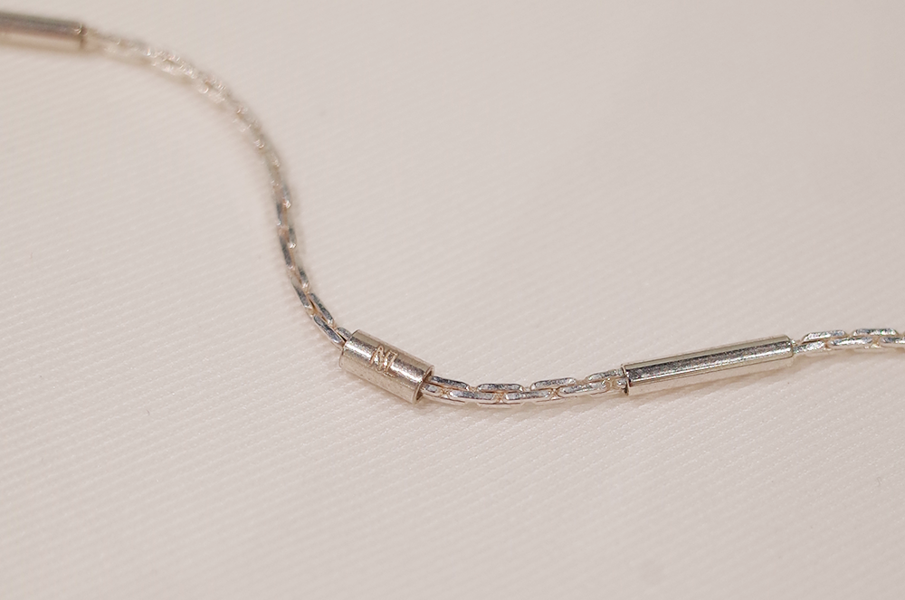 Necklace / Simon